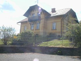 (Foto AGIS) - 2002