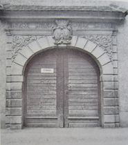 Portal mit Wappen von 1669 - ÖKT 1951