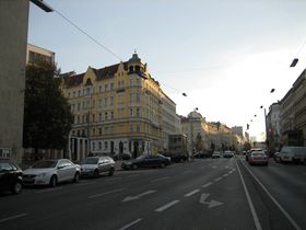 die verbreiterte Straße heute - 2013